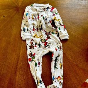 Pottery barn brand new grinch footed zip up